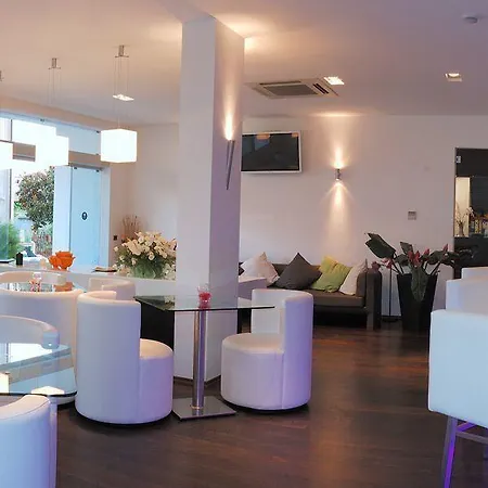 Hotel Adria אלבה אדריאטיקה