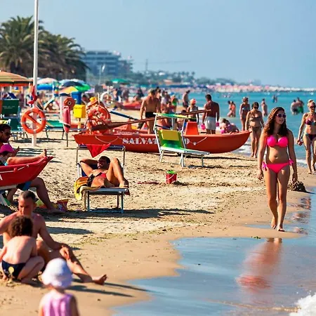 מלון Hotel Adria אלבה אדריאטיקה