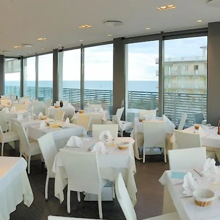 Hotel Medi Garden Hotel&residence 3*